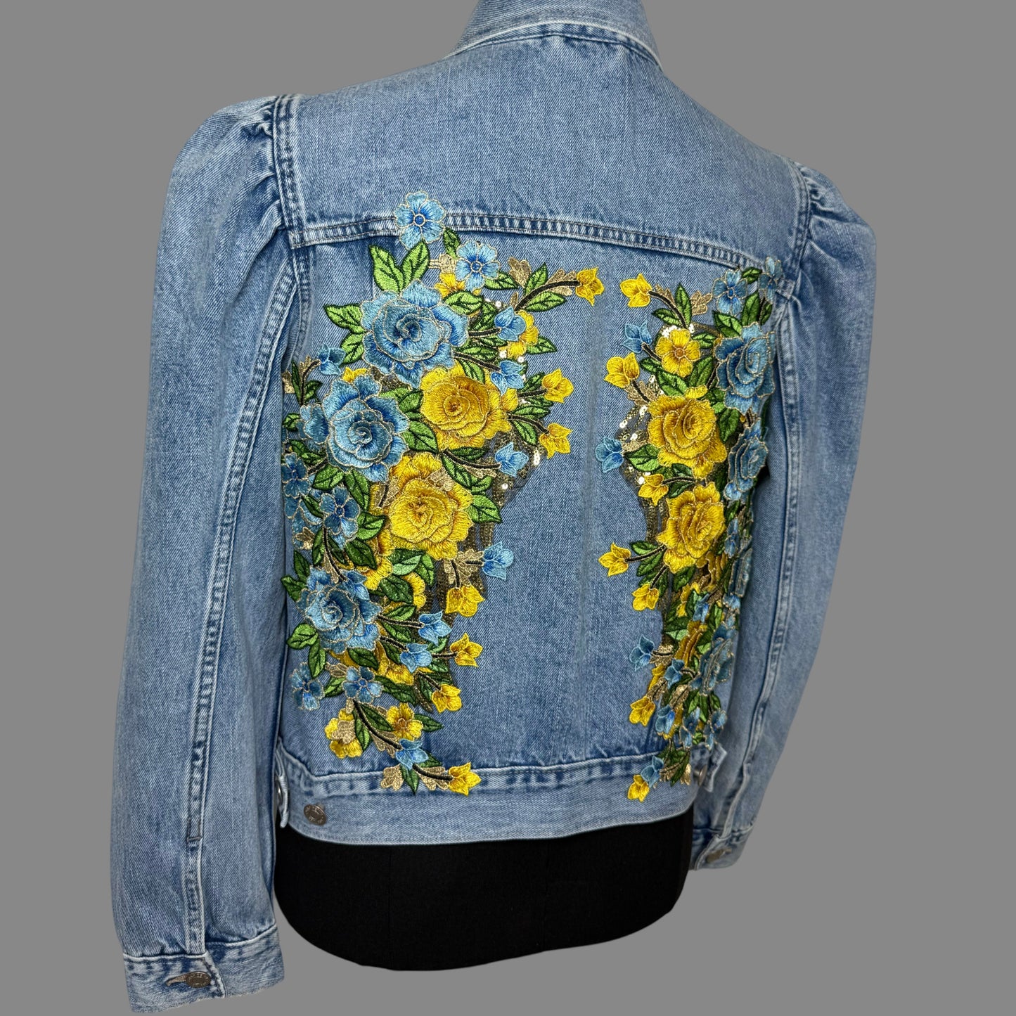 Ambar Jacket